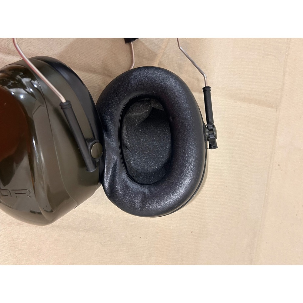 3M Peltor Optime 101 Earmuffs H7A Hearing Protection NRR 24dB Green Black - Picture 5 of 6